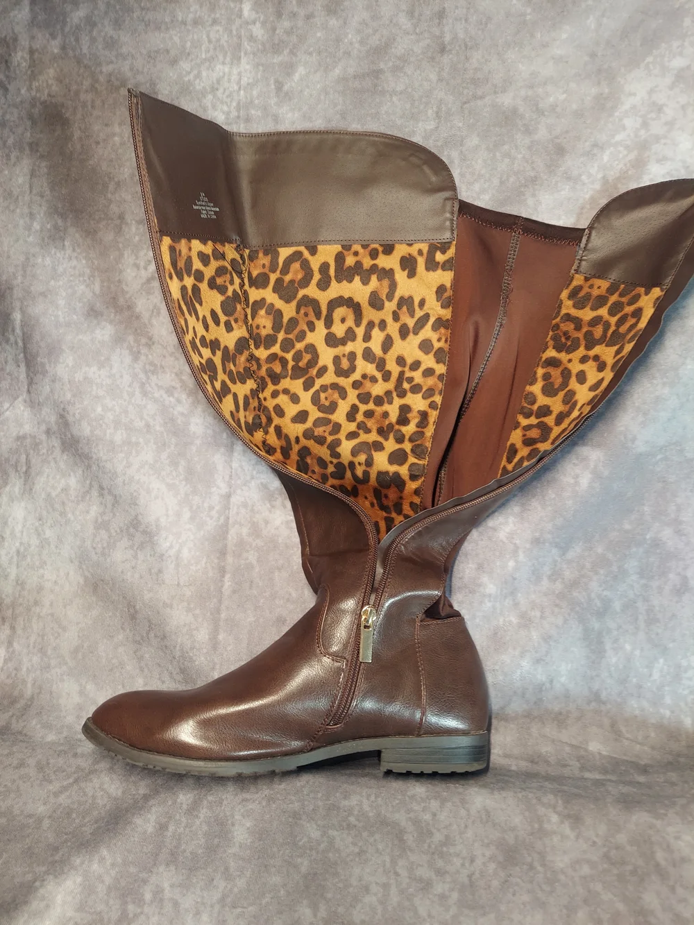Ashley Stewart Boots 9W Brown Leather Suede Gold Studded Leopard Tall Wide Calf